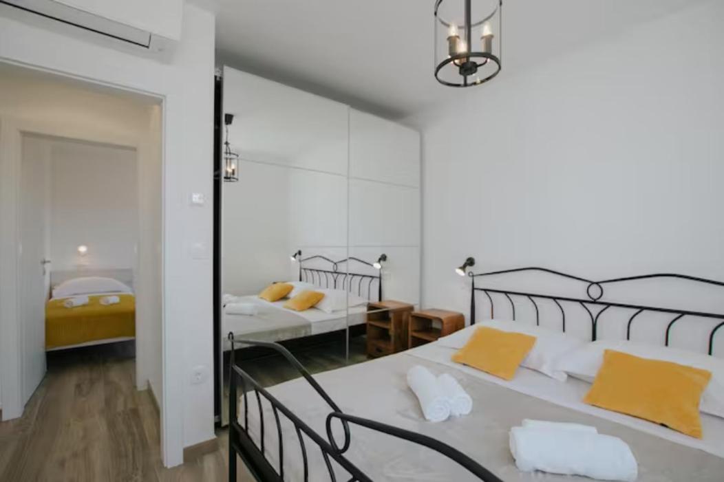 Luxury Apartments Marija トロギール エクステリア 写真