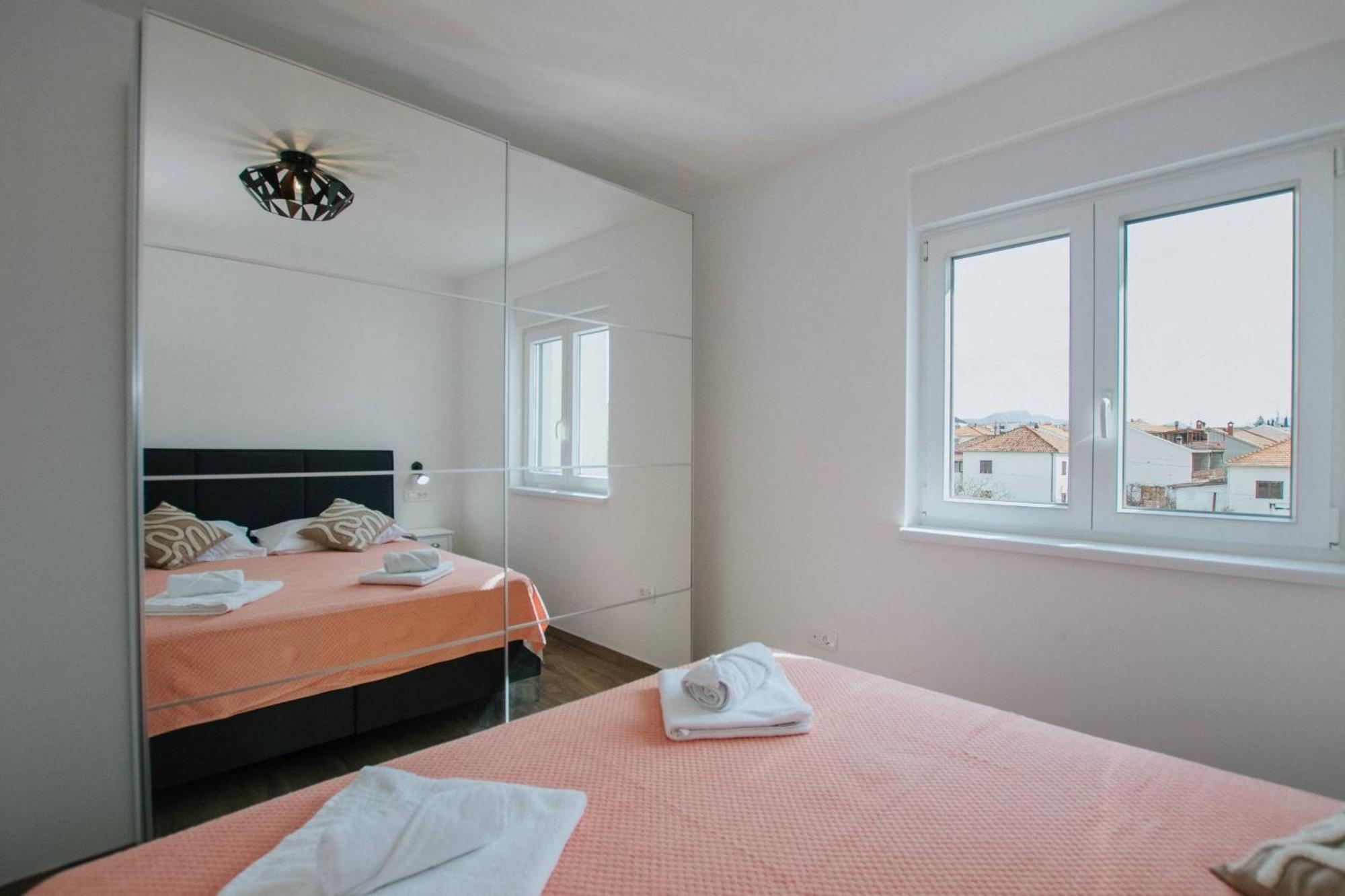 Luxury Apartments Marija トロギール 部屋 写真
